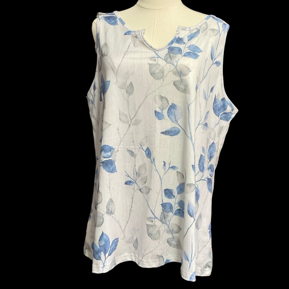 👗5/$25 - White/Blue Floral Print Sleeveless Top